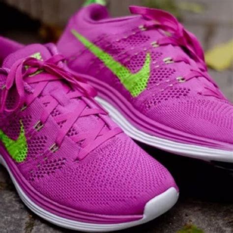 🎀SOLD🎀 NIKE FLYKNIT LUNAR 1 PINK RUNNING SHOES | Pink running shoes, Nike flyknit, Nike shoes women