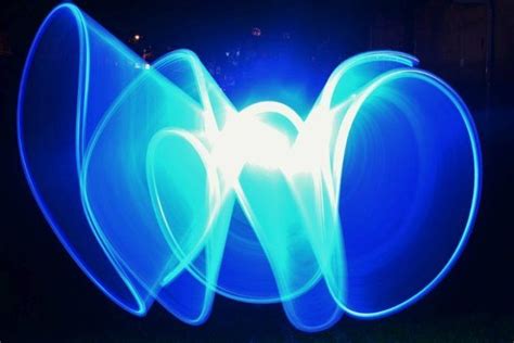 Top 5 light painting tools that you can make yourself - DIY Photography
