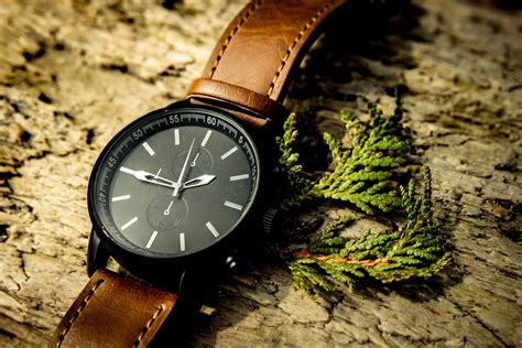 The 27 Best Watches for Men Under $50 | Improb