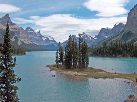 Maligne Lake « Jasper National Park Journal Travel Guide by DH Wall ...