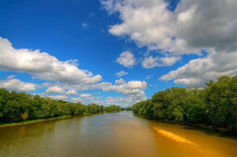 11 Best Catfish Fishing Rivers & Lakes in Indiana - Best Fishing in America