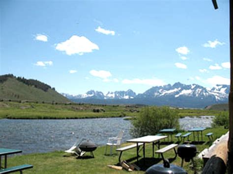 Inexpensive Camping Cabin in Stanley, Idaho