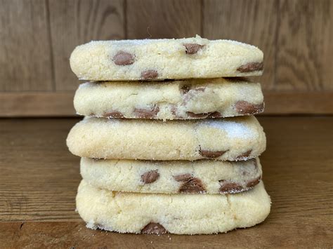 Milk Chocolate Shortbread Biscuits