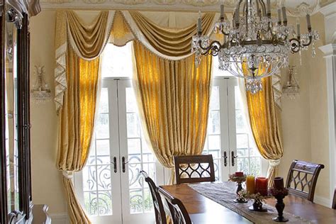 Dining Room Drapes | Elegantly Designed Drapery for Dining Rooms