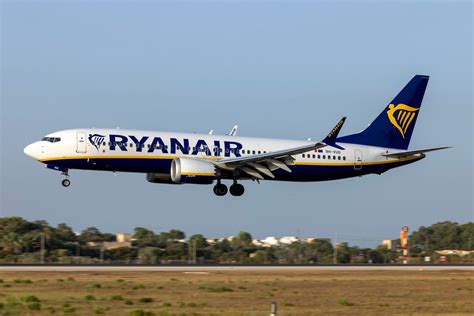 Ryanair Receives 83rd Boeing 737 MAX 8-200