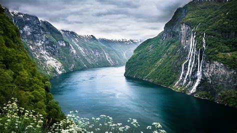 Download Hintergrundbilder 1920x1080 Full HD Schöne Landschaft von Norwegen Geiranger Fjord HD ...