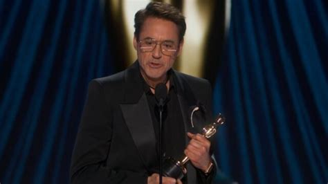 Robert Downey Jr. ganha o Oscar de Melhor ator coadjuvante - ISTOÉ Independente