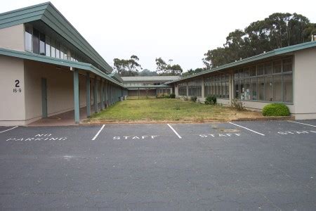 Hayes Elementary School - Find Alumni, Yearbooks and Reunion Plans