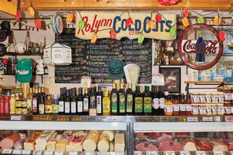 25 Essential Philadelphia Hoagie Shops