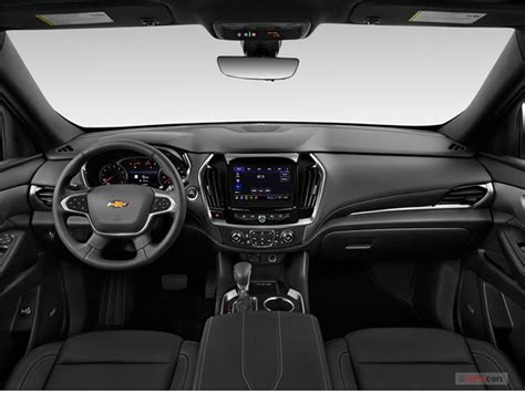 2022 Chevrolet Traverse: 58 Interior Photos | U.S. News