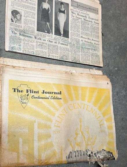 Vintage News Papers - The Flint Journal • Detroit Free Press, some ...