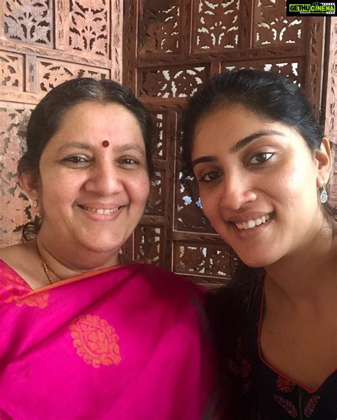 Dhanya Balakrishna Instagram - 😘 ️ happy birthday mommy! Thank u for ur ...