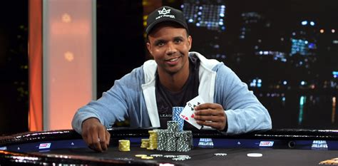 Phil Ivey: Unveiling the Poker Prodigy - A Journey Through 10 WSOP ...