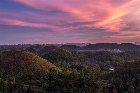 Chocolate Hills sunset, is the image over process? : r/photocritique