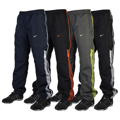 nike jogging gear