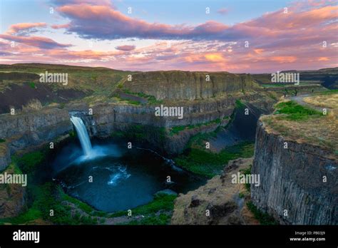 Palouse Falls State Park Stock Photo - Alamy