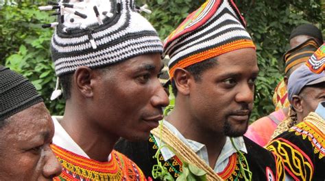 Blair Underwood discovers his roots among the Tikar people of Cameroon ...