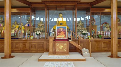 Wishfulfilling Jewel Prayers - Manjushri Kadampa Meditation Centre