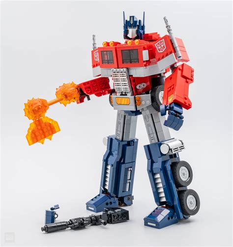 LEGO Optimus Prime 10302 Set Review – Game of Bricks