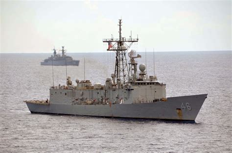 FFG 7 Oliver Hazard Perry Class Missile Frigate | Military.com