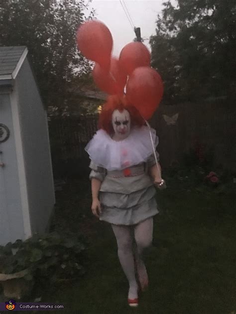 Pennywise IT Costume | Easy DIY Costumes