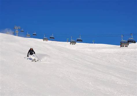 Austria Ski Resorts | Snow in Austria | Austrian Alps Skiing & Snowboarding