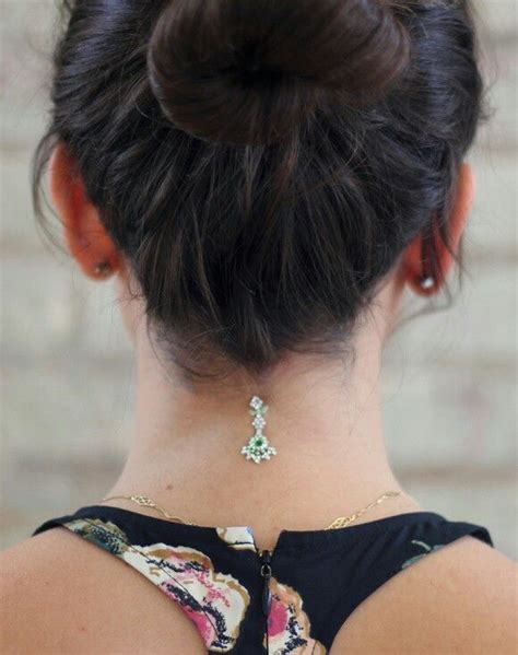 Neck piercing...interesting! | http://GoNumb.com Neck Piercing, Body Piercings, Free People Blog ...