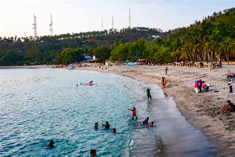 Pantai Senggigi Lombok, Wisata Alam yang Pesonanya Menggema Sejak Lama