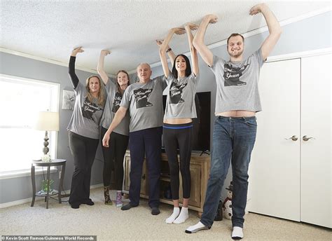 Minnesota family is confirmed as tallest in the world by the Guinness ...