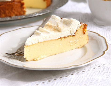 Crustless Cheesecake Crustless Cheesecake Recipe, Tiramisu Cheesecake ...