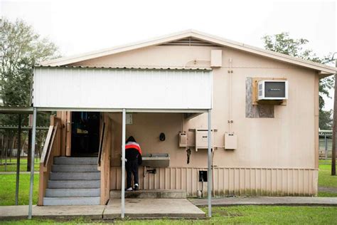 Path to HISD school bond election clears key hurdle