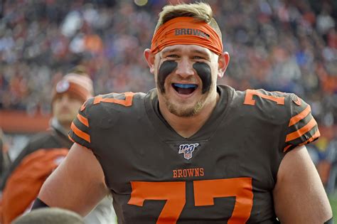 Cleveland Browns: Wyatt Teller must be extended ASAP