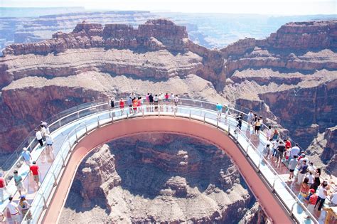As tourists turned away from Grand Canyon, other sites benefited – Cronkite News