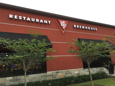 Alexis's Gluten Free Adventures: BJ's Restaurant & Brewhouse