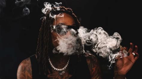 【Wiz Khalifa】 No Sleep - YouTube