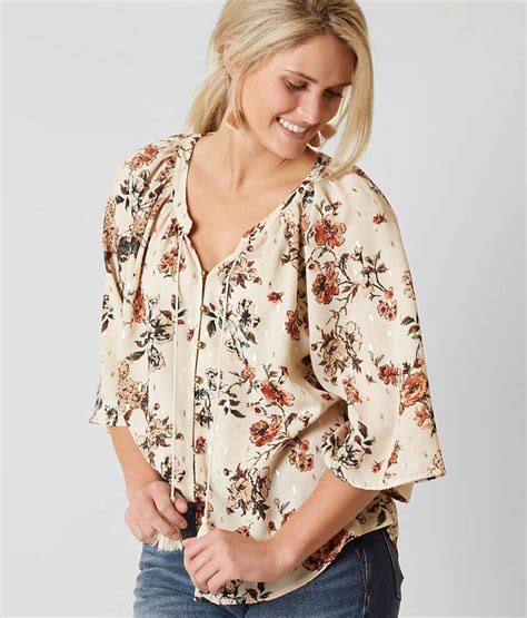 Women's Floral Blouse in by Daytrip., Women's | Women shirts blouse, Blouses for women, Women ...