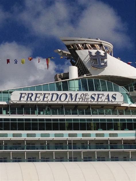 Freedom of the Seas - Reviews and Photos