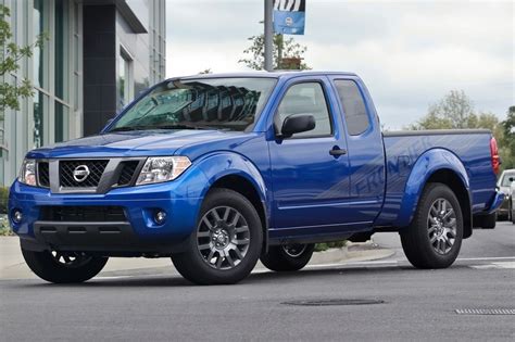 Used 2013 Nissan Frontier for sale - Pricing & Features | Edmunds