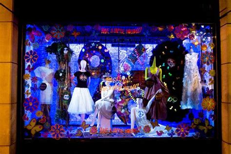 Barneys New York Holiday Window Displays | Holiday window display ...