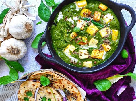 Palak Paneer - Spinach With Indian Cottage Cheese