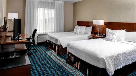 Hotel in Lansing, Michigan With Free Breakfast | Fairfield Inn & Suites