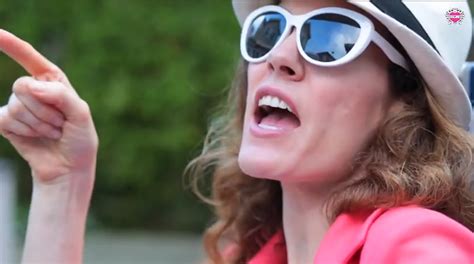 Mom Parodies 'Uptown Funk' With 'Suburban Funk' [VIDEO]