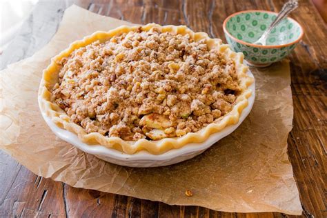 Apple Crumble Pie | Sally's Baking Addiction