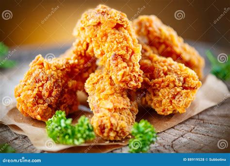 Crispy Fried Chicken Wings