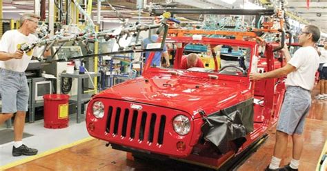 Jeep's Toledo trade-off: Lower costs, less control | Automotive News