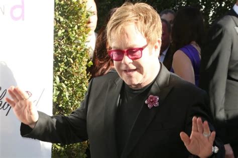 Elton John Oscar Party Raises Millions for AIDS Research