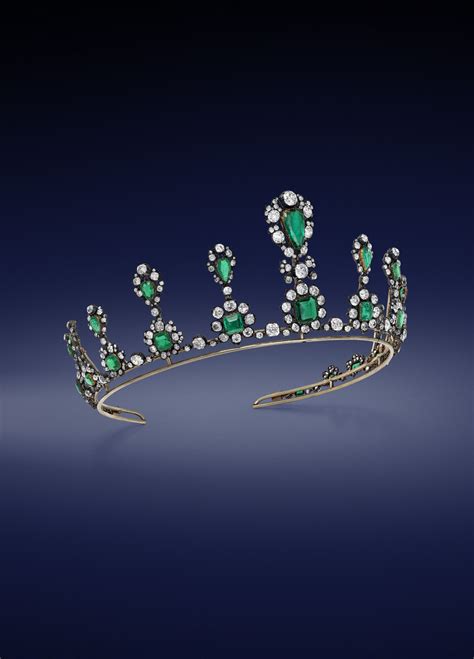 AN IMPRESSIVE ANTIQUE EMERALD AND DIAMOND NECKLACE / TIARA in 2023 | Royal jewelry, Tiara ...