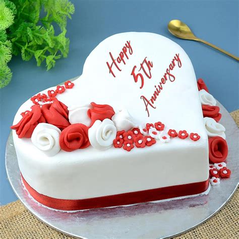 5th Anniversary Cake (Heart) | Anniversary Cakes