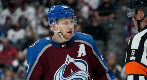 Avalanche's Nathan MacKinnon out vs. Red Wings with lower-body injury