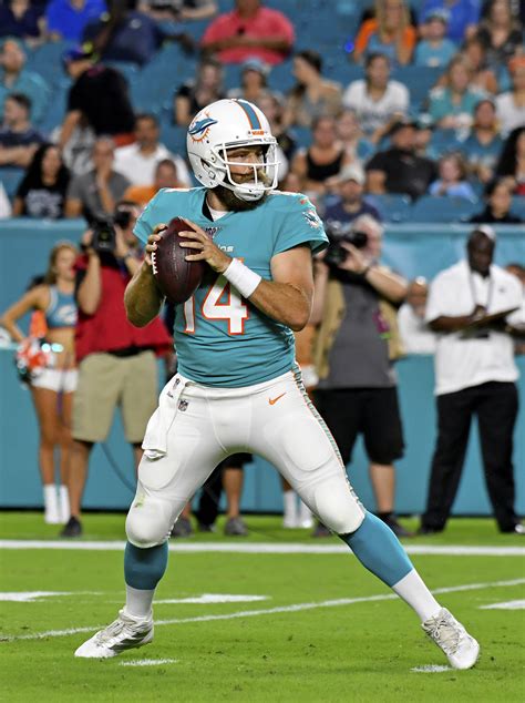 Ryan Fitzpatrick To Be Dolphins Week 1 Starter?